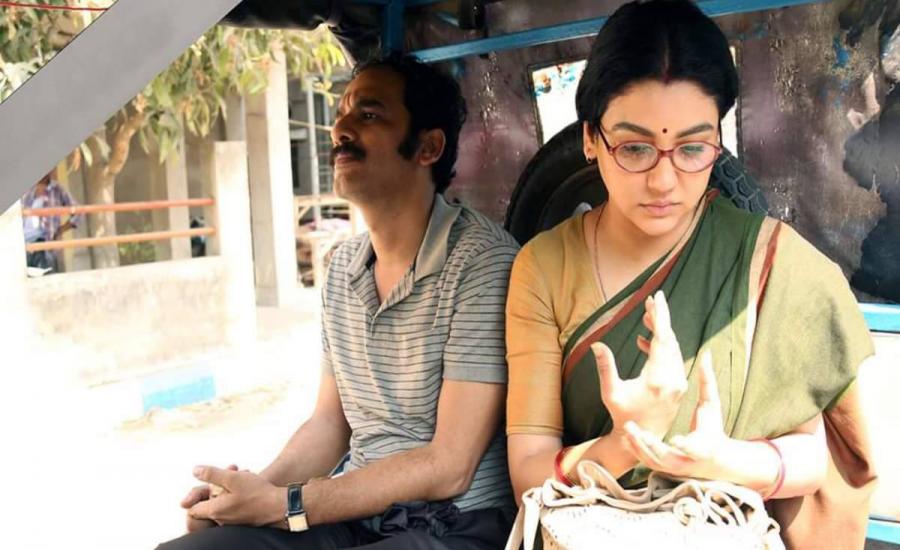 ‘বিনিসুতোয়’ ফার্স্ট লুকে জয়া  