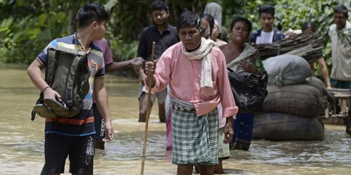 আসামে বন্যার কবলে ১১ লাখের বেশি মানুষ, পরিস্থিতির অবনতি