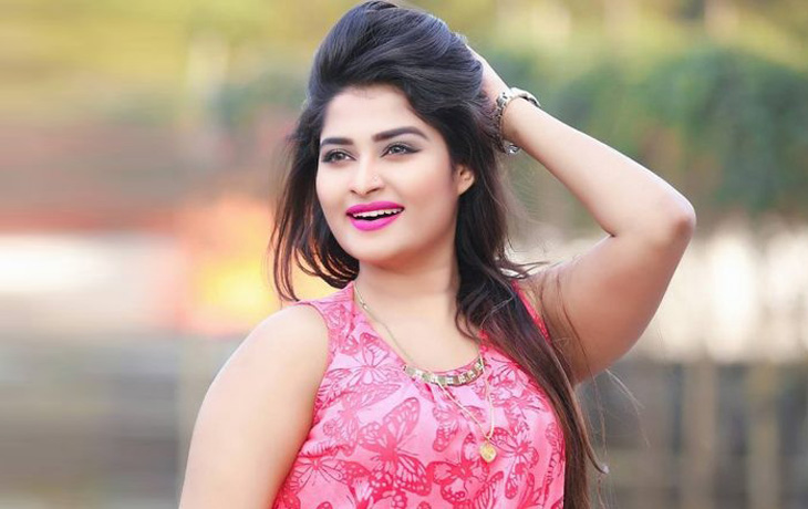 এবার পুলিশ অফিসার শিরিন শিলা
