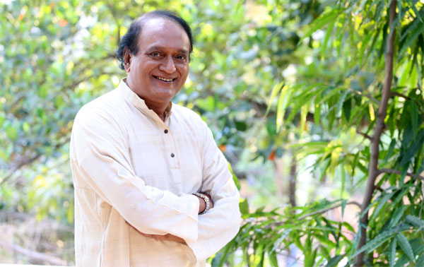 দীর্ঘদিন পর নতুন ছবিতে আসাদ