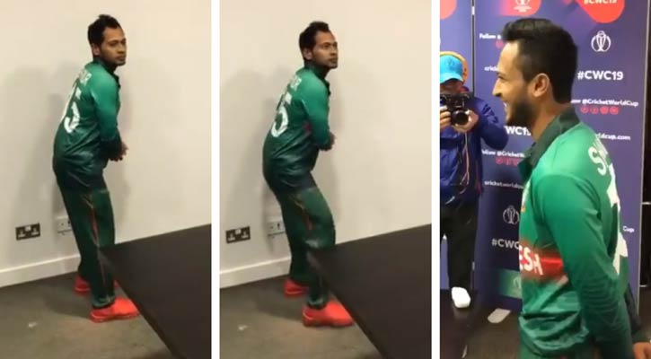 গেইলের অনুকরণে মুশফিক, হেসে উঠলেন সাকিব