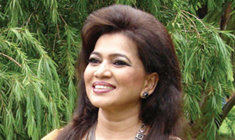 অভিমান করে সংগীত থেকে দূরে শাকিলা