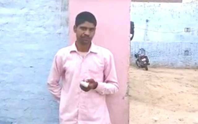 ভুলে অন্য দলে ভোট, রাগে আঙুল কর্তন