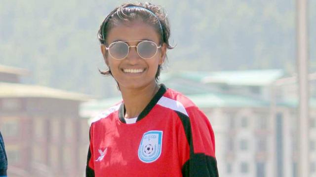 বাংলাদেশের অধিনায়ক সাবিনা ভারতের লিগে খেলতে পারছেন না 