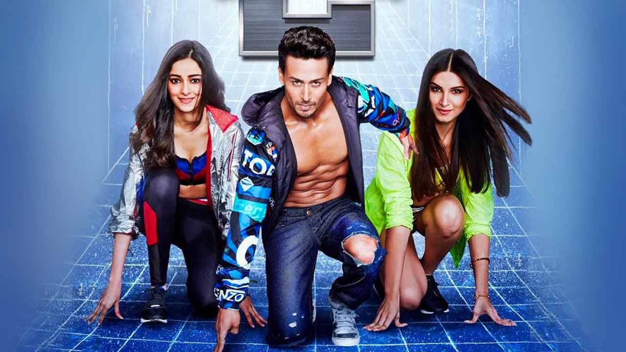 ঝলক দেখালেন ‘স্টুডেন্ট অব দ্য ইয়ার টু’