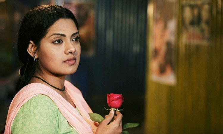 আনকাট সেন্সর পেলো ‘মায়াবতী’