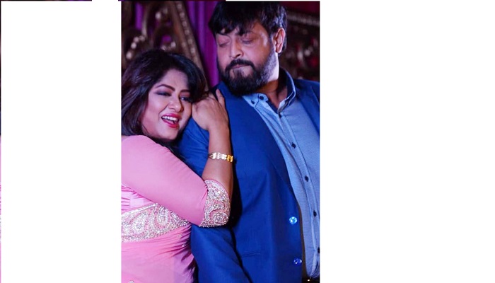 সানী-মৌসুমী এবার নিউইয়র্কে মঞ্চ মাতালেন 