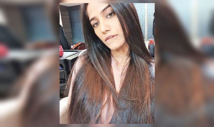 পাকিস্তানকে এ কী উপহার দিলেন পুনম!