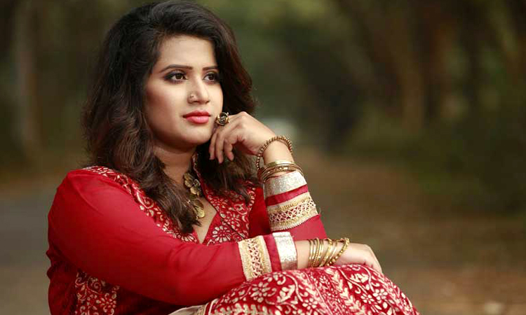 নতুন আঙ্গিকে ন্যান্সি