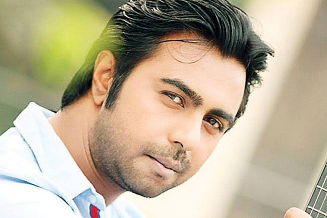‘প্লেবয়’ অপূর্ব