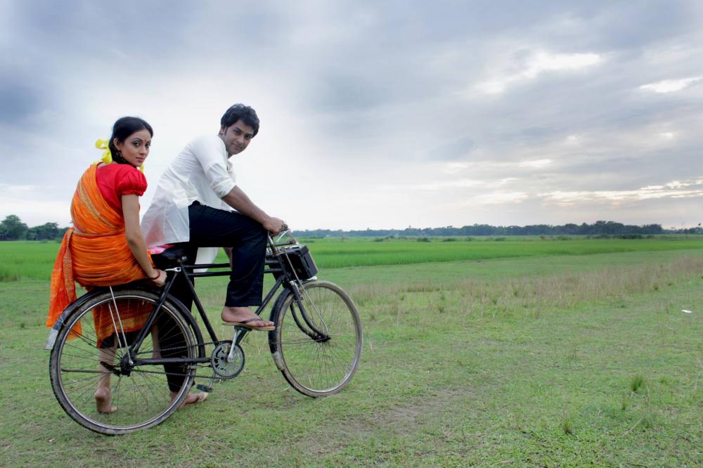 পাঁচ বছর পর যুক্তরাজ্যের ২৬ প্রেক্ষাগৃহে ‘সংগ্রাম’