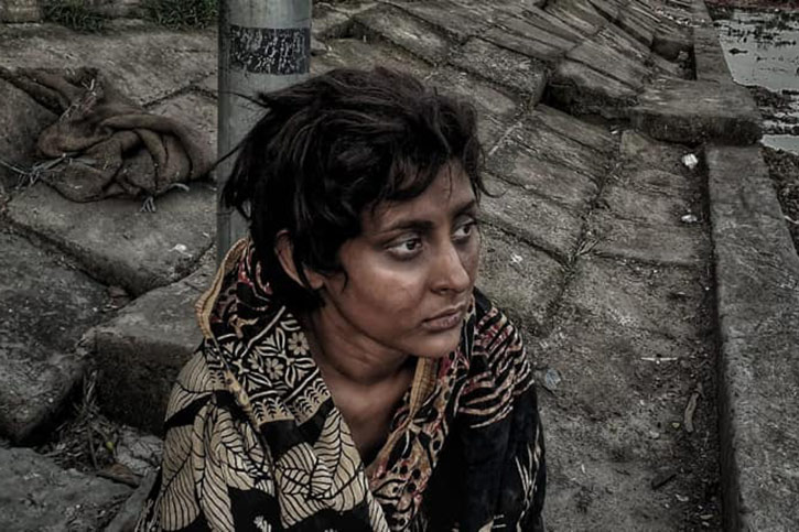 এ কোন মেহজাবীন?