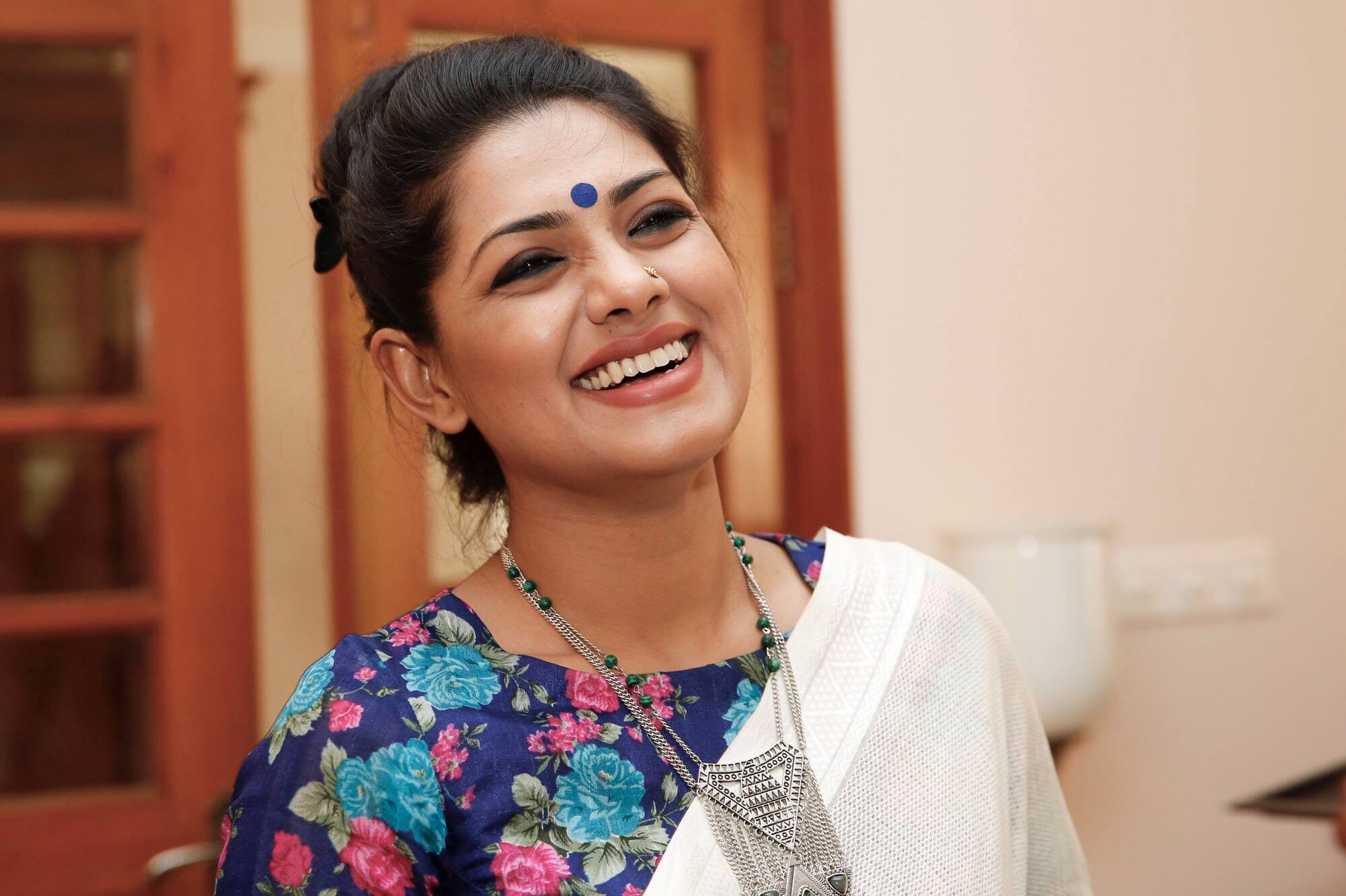 অভিনয়ে বিরামহীন তিশা