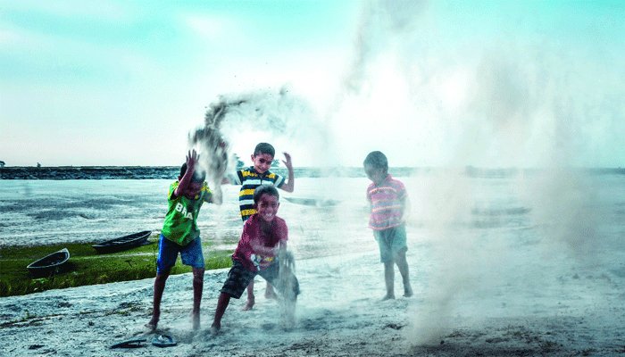 শিশুর সংজ্ঞায় বয়স কমানোর সুপারিশ