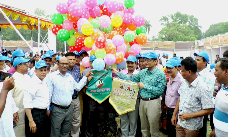 পাবনায় জাতীয় নজরুল সম্মেলন ও জেলা বইমেলা শুরু
