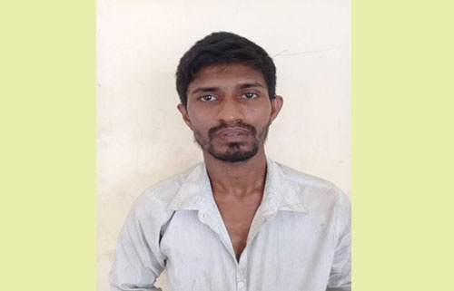 চট্টগ্রামে পুলিশ ব্যারাক থেকে মোবাইল চুরি, যুবক গ্রেফতার
