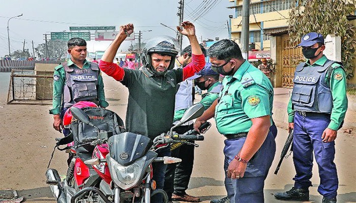 চট্টগ্রাম মহানগরীজুড়ে রেড এলার্ট 
