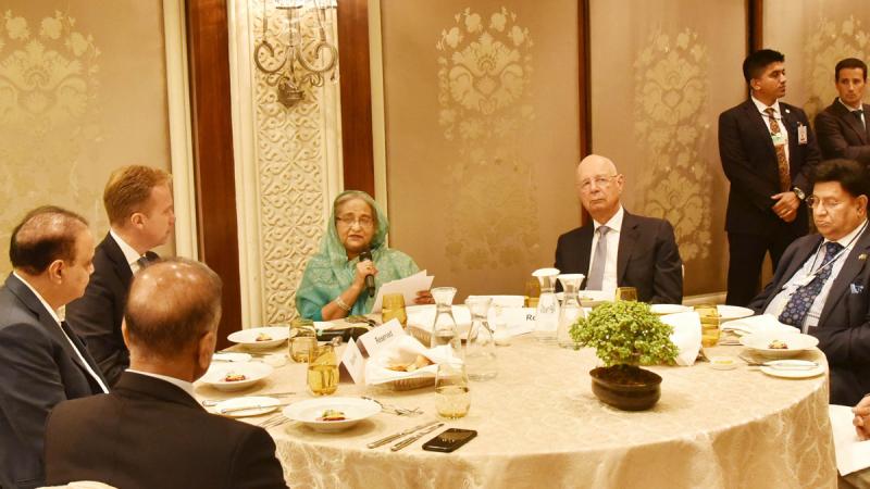 দেশে ভারতীয় ব্যবসায়ীদের বিনিয়োগের আহ্বান প্রধানমন্ত্রীর