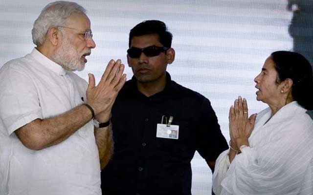 মোদীর শপথে যাচ্ছেন না মমতা