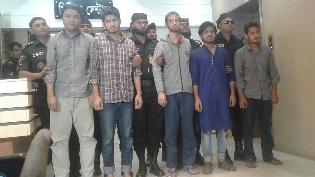রাজধানীতে হিযবুত তাহরীর ৪ সদস্য গ্রেফতার