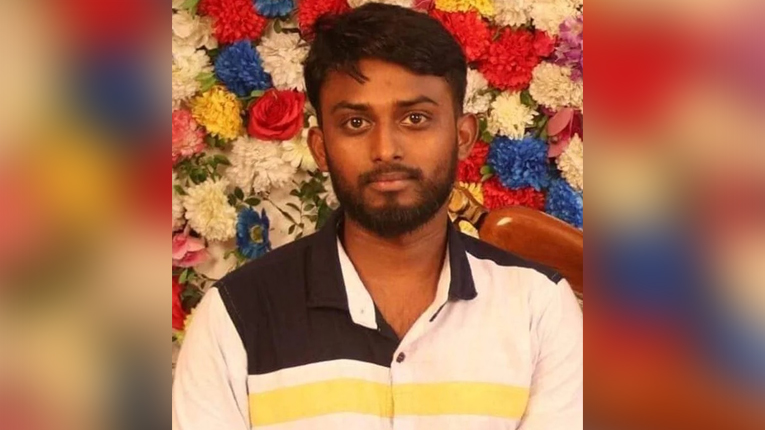 নিহত মুরসালিনের ব্যান্ডেজ খুলে যা দেখা গেল