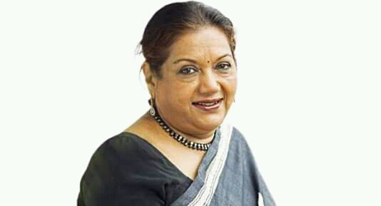 কলকাতায় আজীবন সম্মাননা পেলেন কবরী