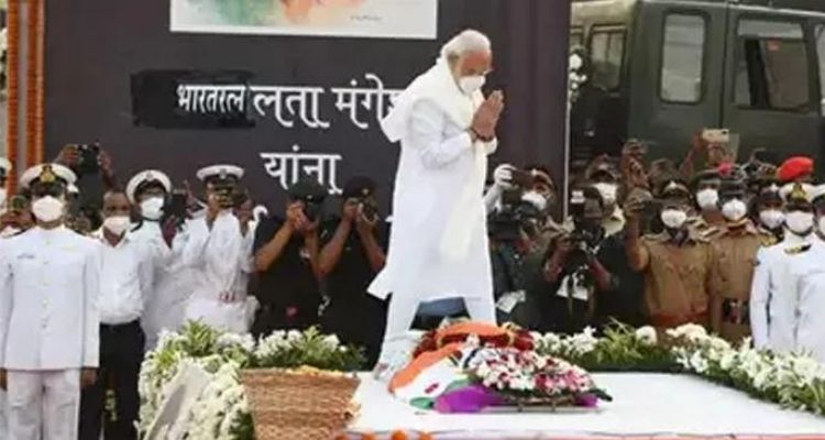 শিবাজি পার্কে লতা মঙ্গেশকর, শেষ শ্রদ্ধা জানালেন মোদি