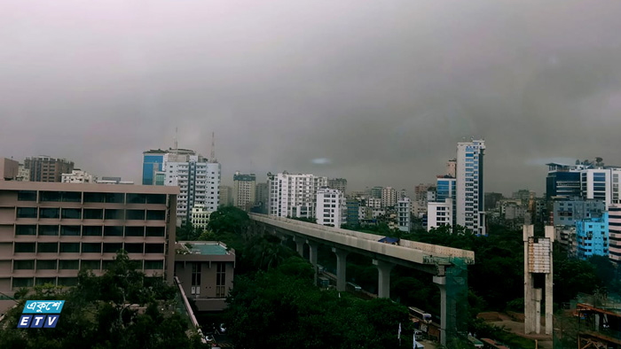 সারাদেশে বজ্রসহ বৃষ্টিপাতের সম্ভাবনা 