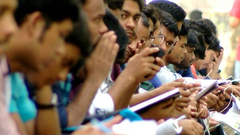  সারাদেশে বেকার ২৬ লাখ ৭৭ হাজার