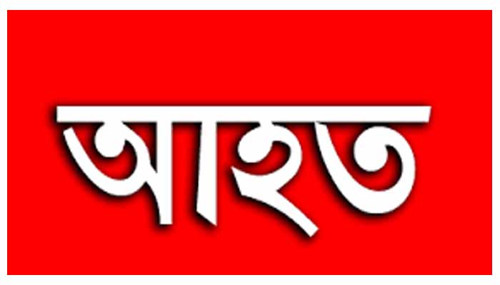 ব্রাহ্মণবাড়িয়ায় শ্রমিকবাহী বাস খাদে পড়ে আহত ২৮
