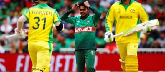 বাংলাদেশকে ৩৮২ রানের টার্গেট ছুড়ে দিল অজিরা