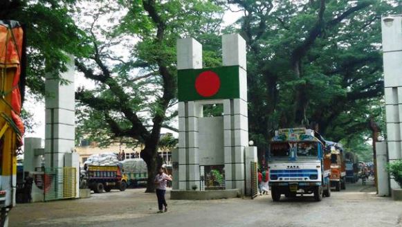 ঈদের ছুটি শেষে খুলেছে বেনাপোল বন্দর