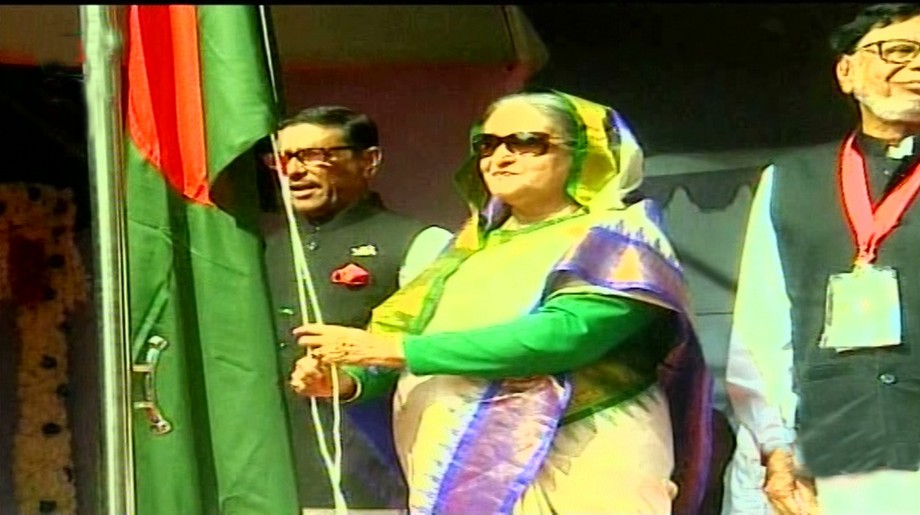 সোহরাওয়ার্দী উদ্যানে আ’লীগের সম্মেলনে প্রধানমন্ত্রী