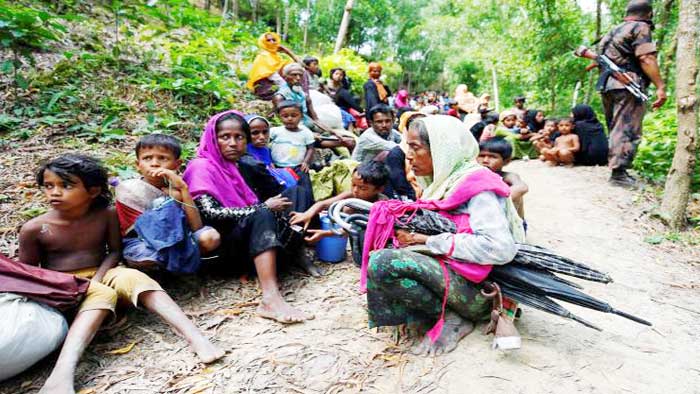 কক্সবাজারের শরণার্থী শিবির থেকে পালিয়ে চট্টগ্রামে আসা ৫৪ রোহিঙ্গা আটক