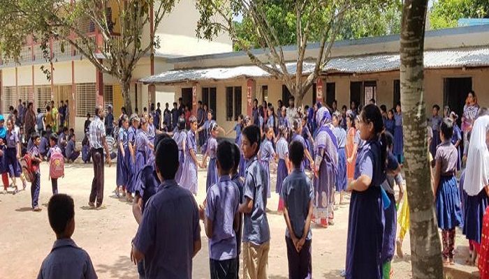 ২০২৩ সালের মধ্যে সব প্রাথমিকে চালু হবে ‘স্কুল মিল’