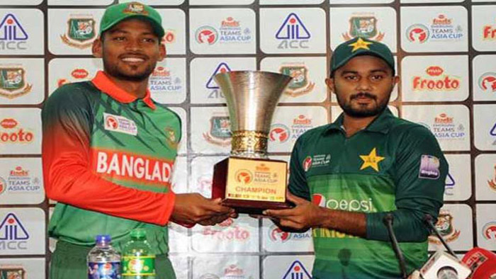  ইমার্জিং কাপ ফাইনাল: শুরুতেই বাংলাদেশের আঘাত