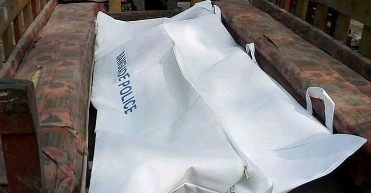 ডাক্তারের অবহেলায় গৃহবধূর মৃত্যুর অভিযোগ