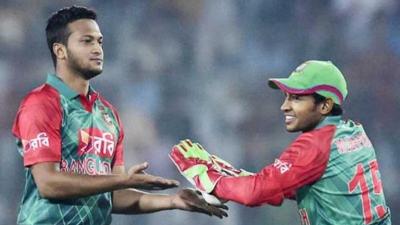 বিপিএলে বৈধ নয় সাকিব-মুশফিকের ‍চুক্তি !
