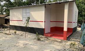  পুলিশের তৈরি ঘরে মাথা গোঁজার ঠাঁই পেলেন বেগুনি