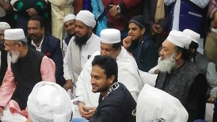 বিশ্ব ইজতেমায় ক্রিকেটাররা