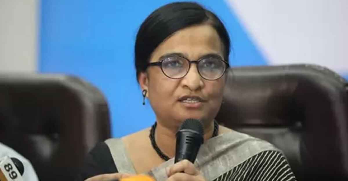সিঙ্গাপুরে লাইফ সাপোর্টে সেব্রিনা ফ্লোরা