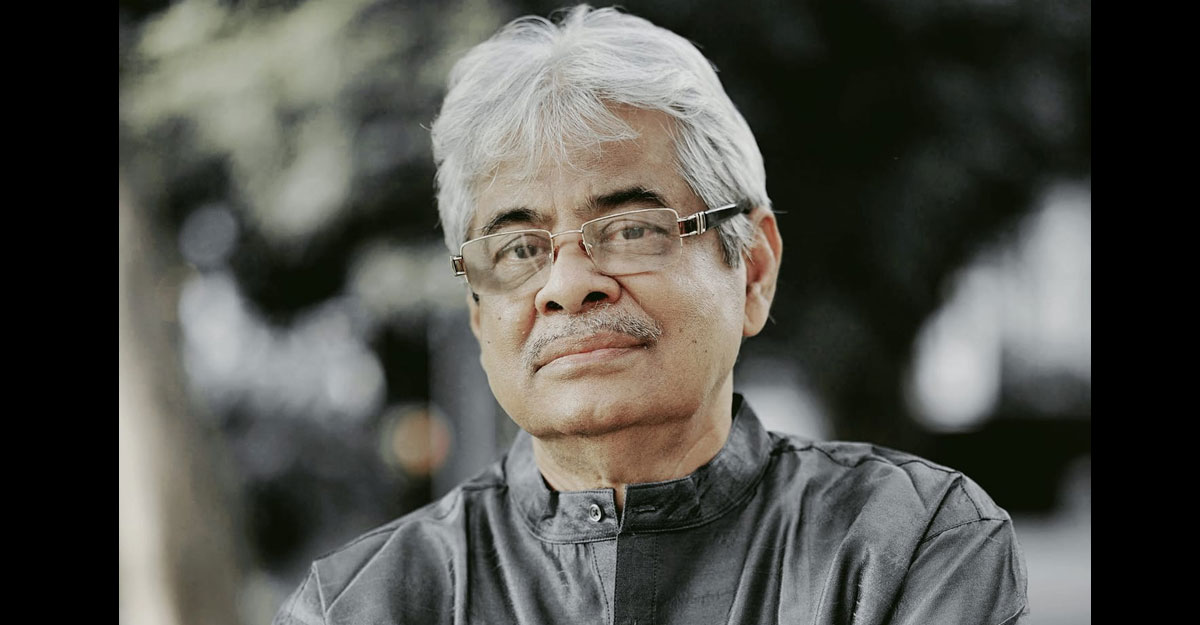 শহীদ মিনারে রাষ্ট্রীয় শ্রদ্ধা, শায়িত হবেন মায়ের কবরের পাশে
