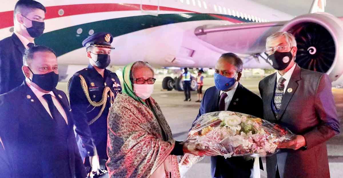 জাতিসংঘের অধিবেশনে যোগ দিতে নিউইয়র্ক পৌঁছেছেন প্রধানমন্ত্রী