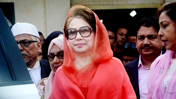 খালেদা জিয়ার মুক্তির দাবিতে রাজধানীতে যুবদলের বিক্ষোভ