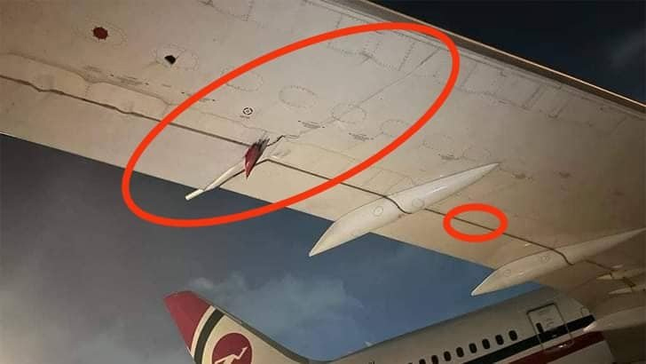 শাহজালালে দুই বিমানের সংঘর্ষ, তিন কর্মকর্তা বরখাস্ত