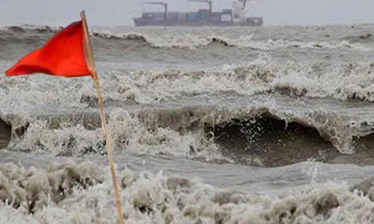 সমুদ্রবন্দরে ৩ নম্বর সংকেত, ভারী বর্ষণের সম্ভাবনা!