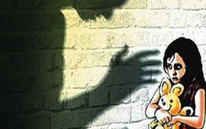 নারায়ণগঞ্জে শিশু শিক্ষার্থীকে ধর্ষণ, গ্রেফতার মাদ্রাসা শিক্ষক