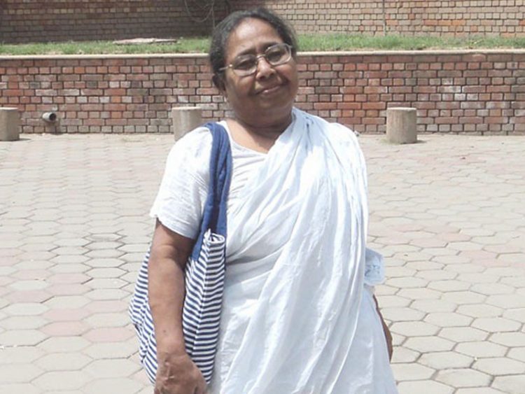সমাজকর্মী ঝর্ণাধারা চৌধুরী আর নেই