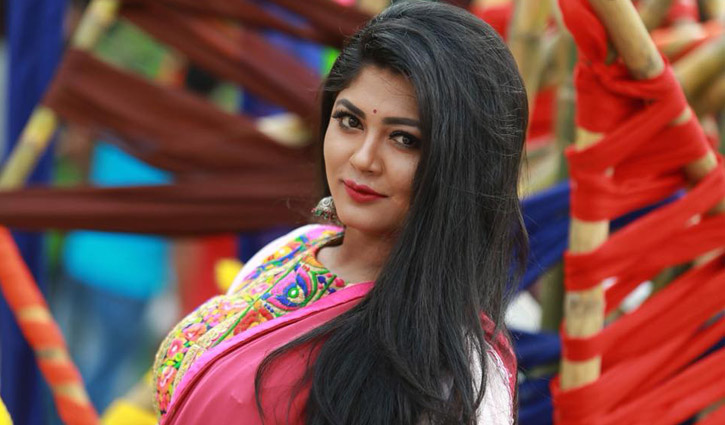 বুঝতে পারছি না আমরা কোথায় যাচ্ছি : মৌসুমী হামিদ