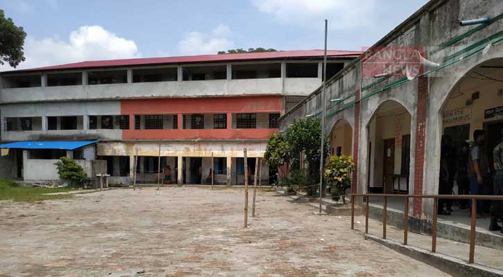মসজিদের মাইকে ভোটারদের ডেকেও মেলেনি সাড়া 